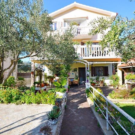 Apartment Gordan Murter Bagian luar foto