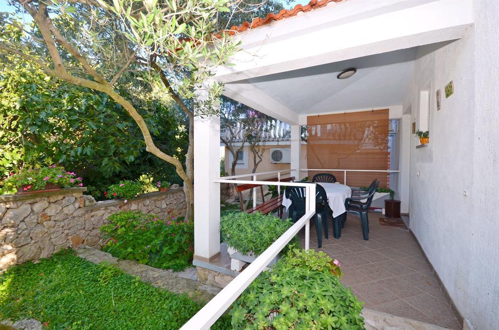 Apartment Gordan Murter Bagian luar foto