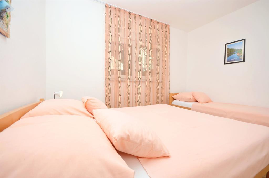 Apartment Gordan Murter Bagian luar foto
